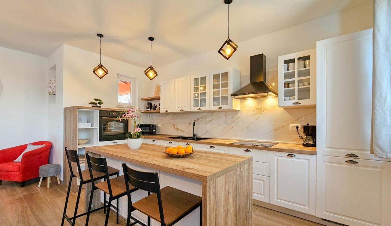 Casa Gojtan Villa Karigador Bagian luar foto